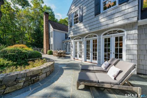 24 Arrowhead Way Darien CT 06820