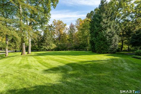 24 Arrowhead Way Darien CT 06820