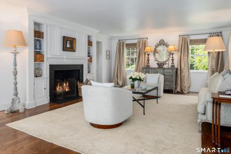 24 Arrowhead Way Darien CT 06820