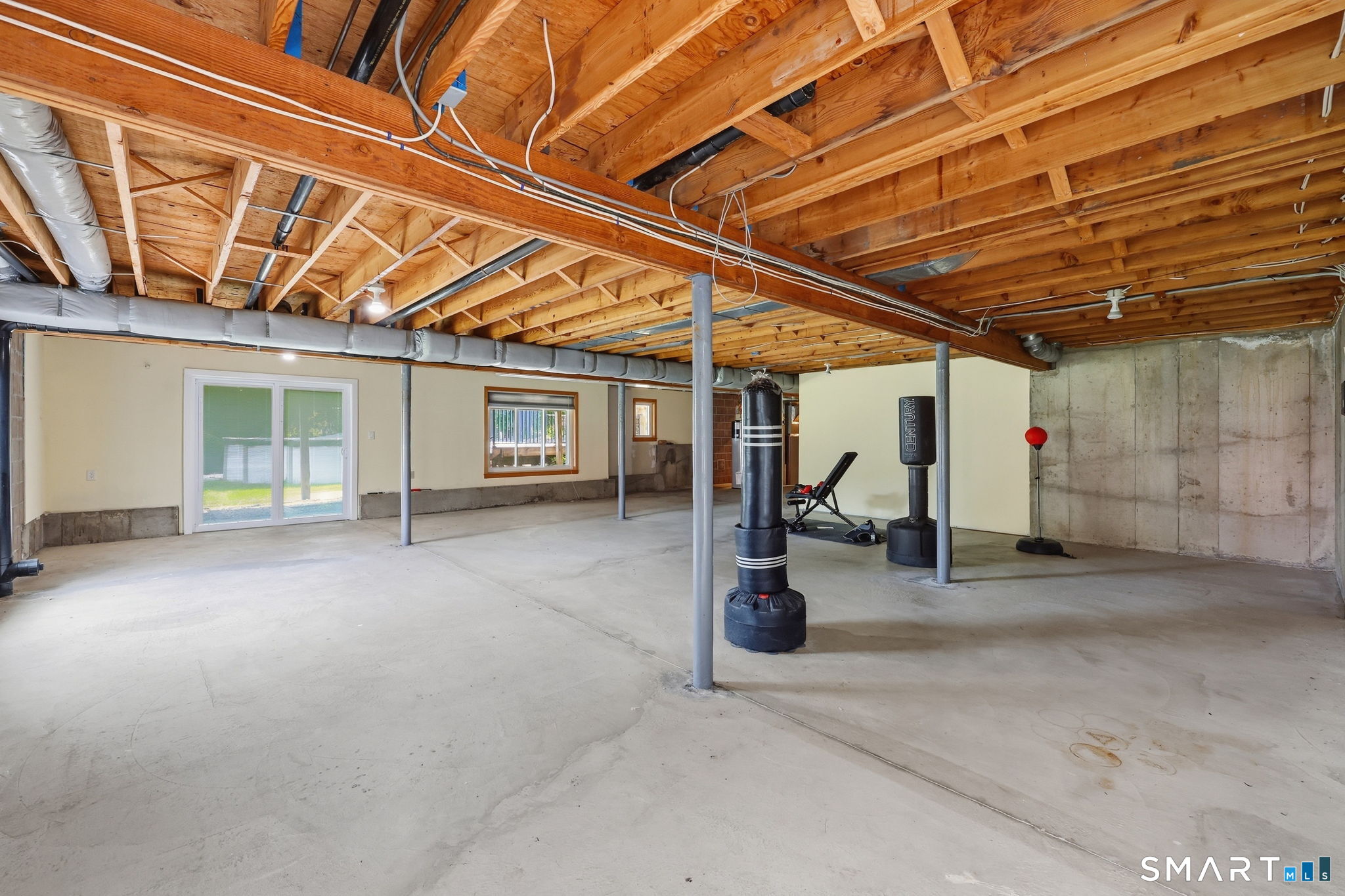 20 Knob Hill Lane Bristol CT 06010