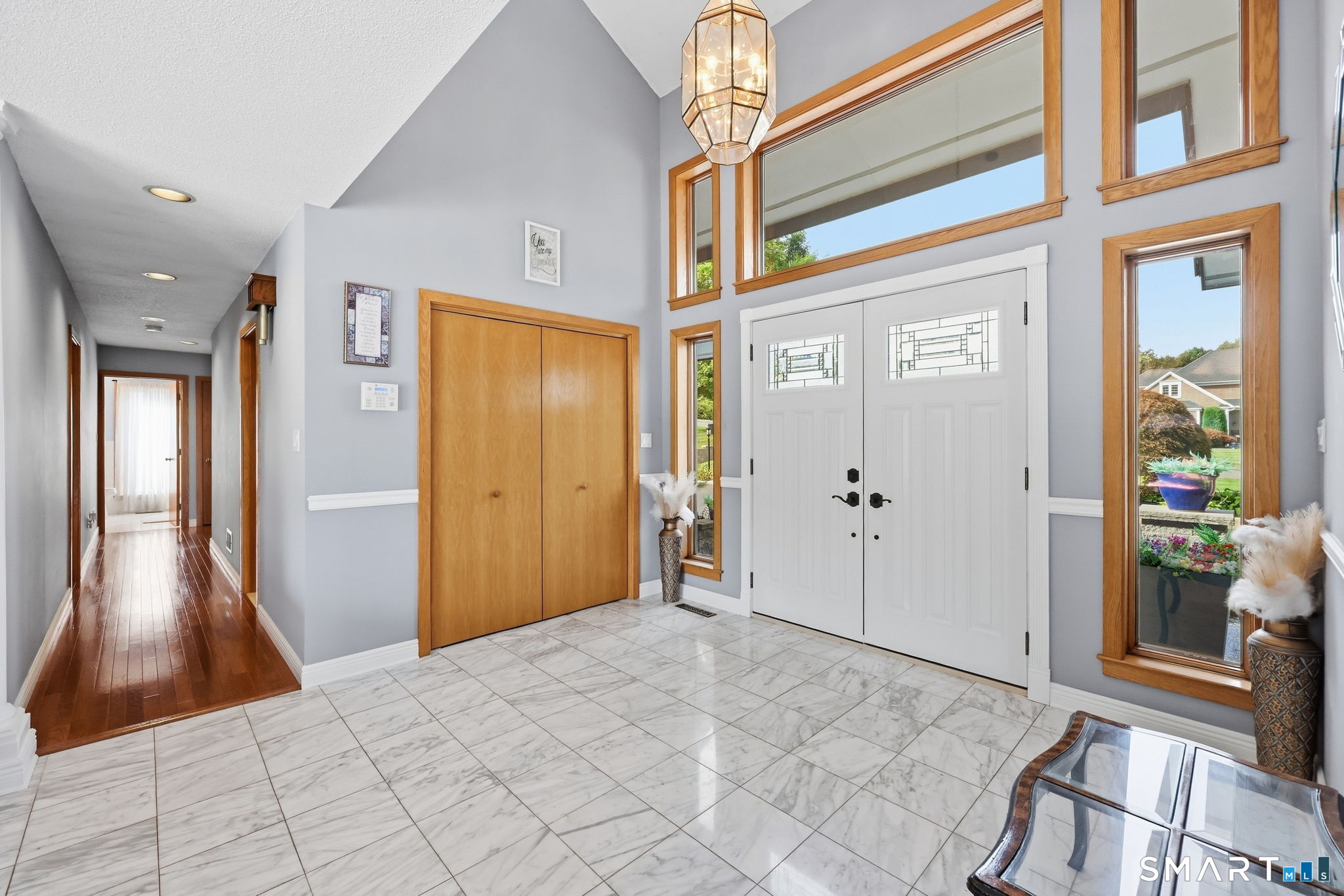 20 Knob Hill Lane Bristol CT 06010
