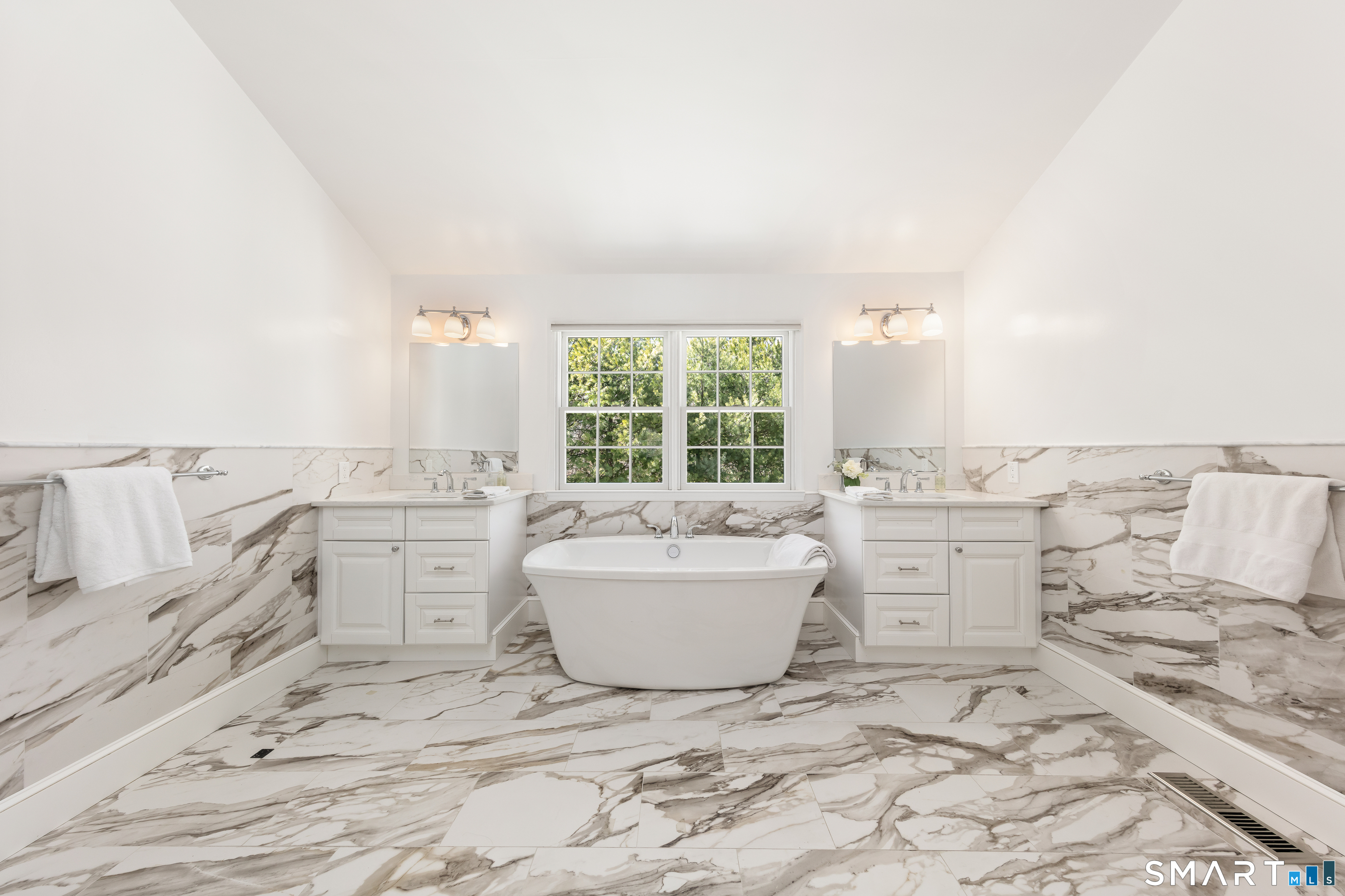 260 Range Road Fairfield CT 06890