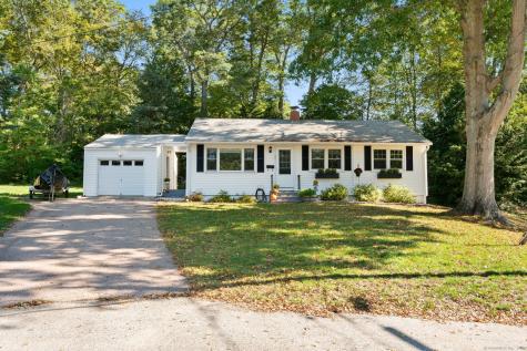 21 Raul Court Groton CT 06355