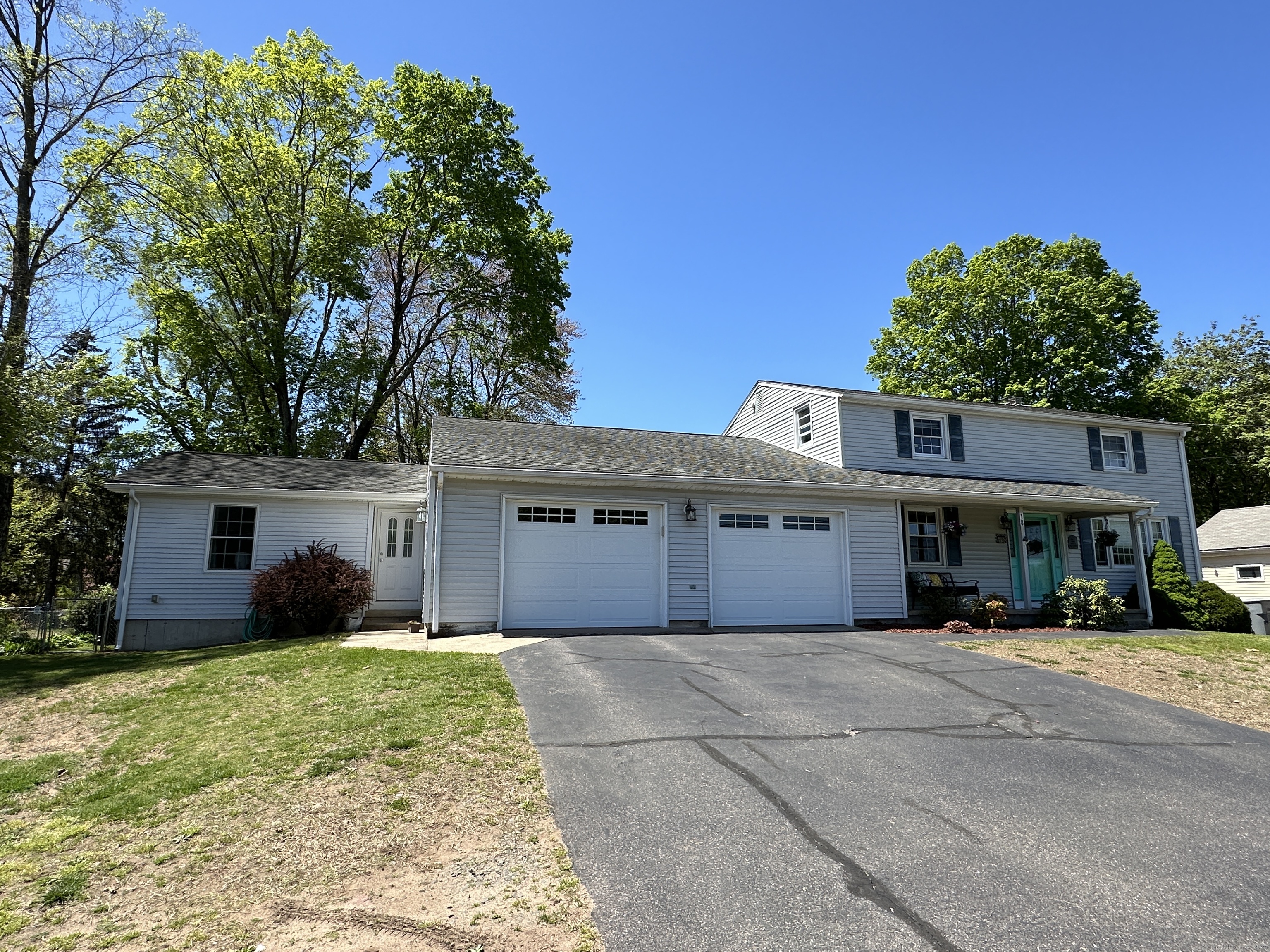 18 Simon Road Enfield CT 06082