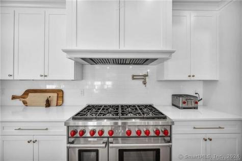 462 Horse Pond Road Madison CT 06443