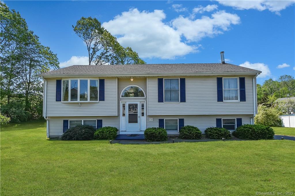 14 Cutters Lookout East Haven CT 06513