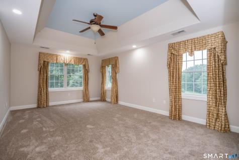 16 Hendrickson Lane Farmington CT 06085