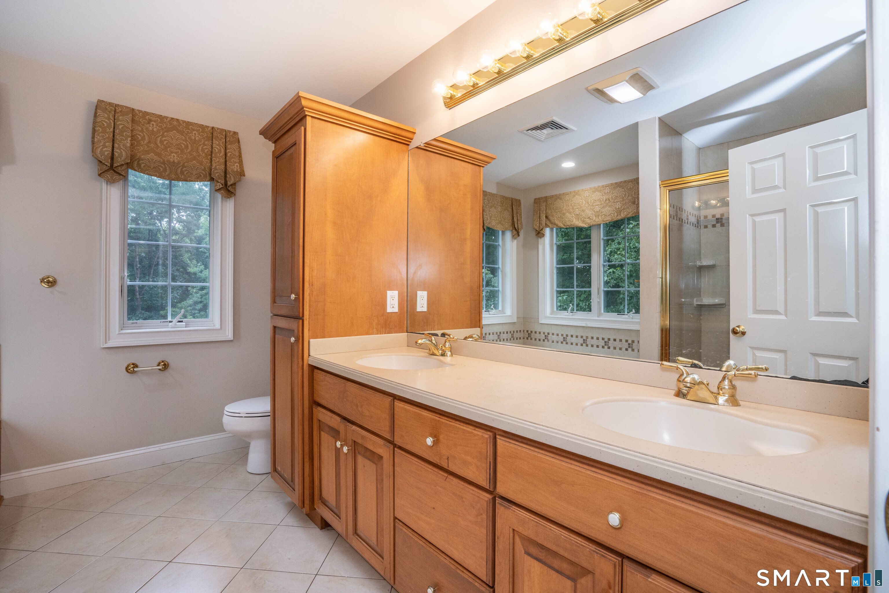 16 Hendrickson Lane Farmington CT 06085
