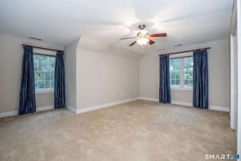 16 Hendrickson Lane Farmington CT 06085