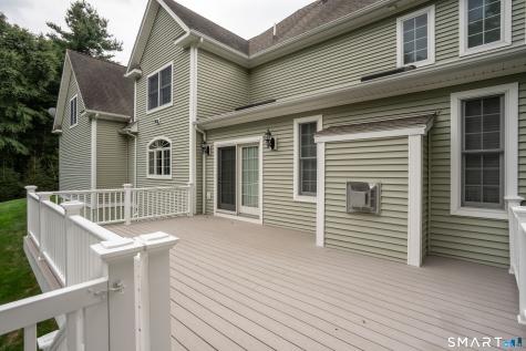 16 Hendrickson Lane Farmington CT 06085