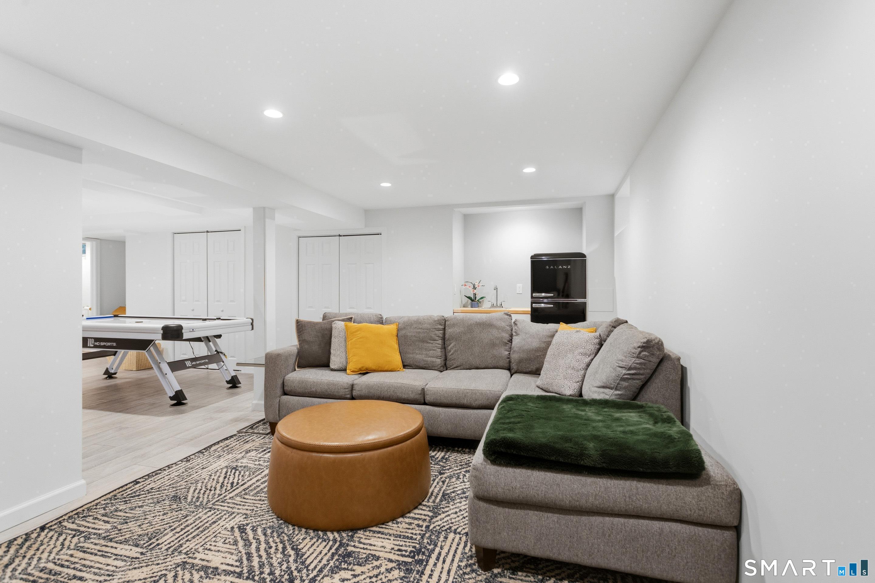 22 Shadybrook Road Fairfield CT 06825