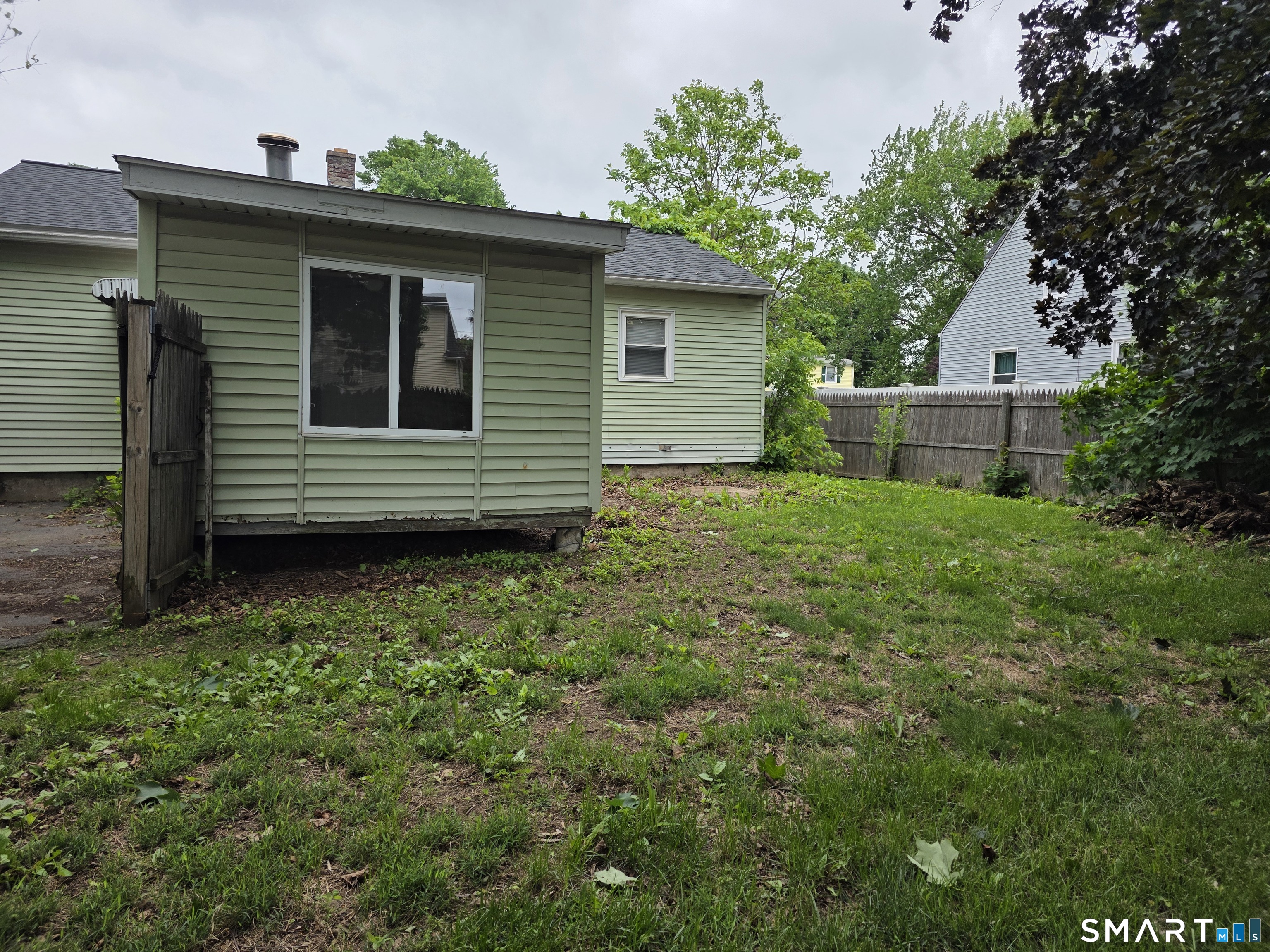 60 Charles Street Meriden CT 06451