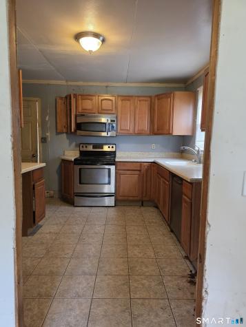 60 Charles Street Meriden CT 06451