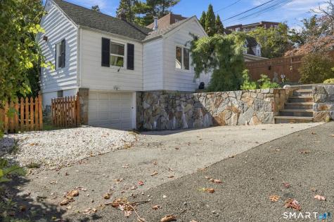 35 Holcomb Avenue Stamford CT 06906