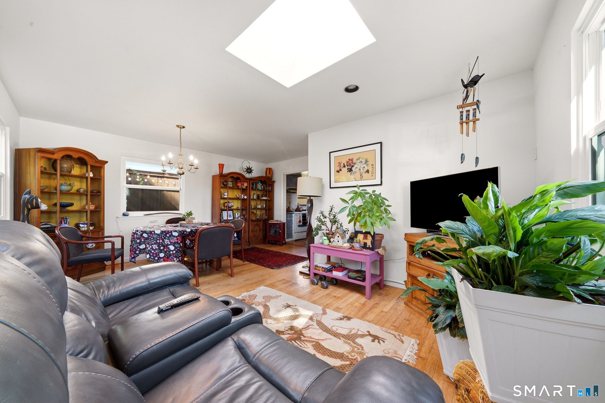 35 Holcomb Avenue Stamford CT 06906
