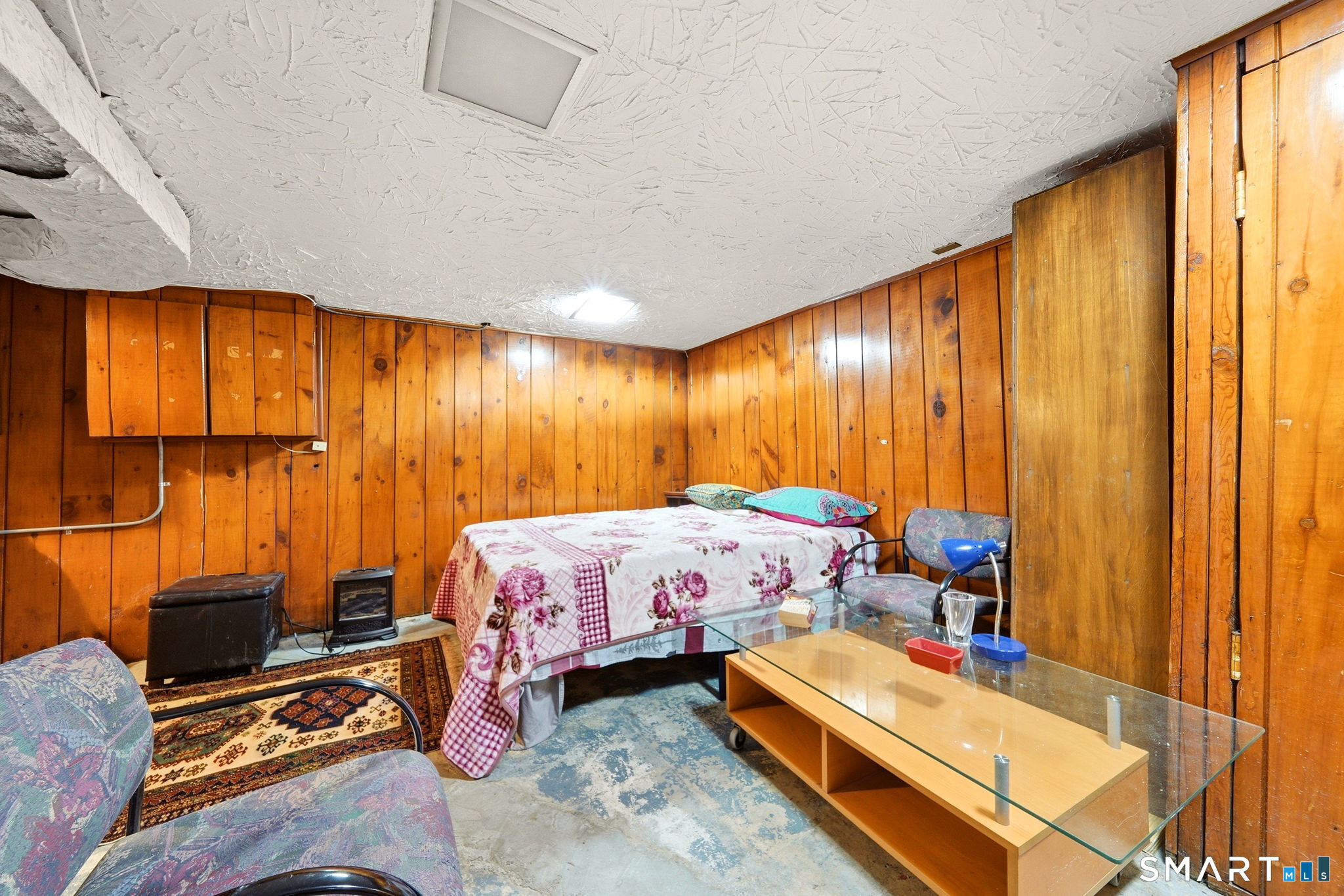 35 Holcomb Avenue Stamford CT 06906