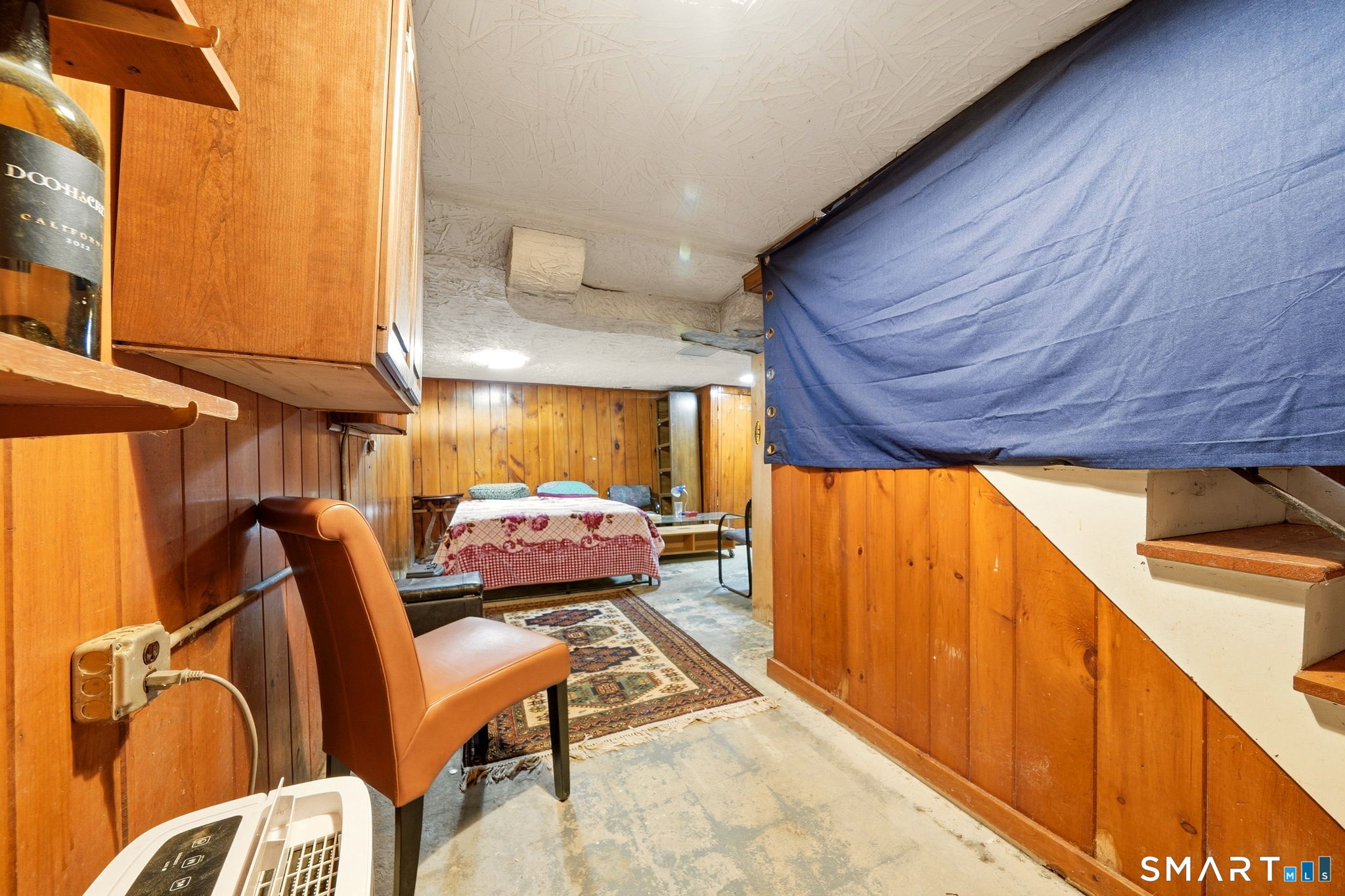 35 Holcomb Avenue Stamford CT 06906