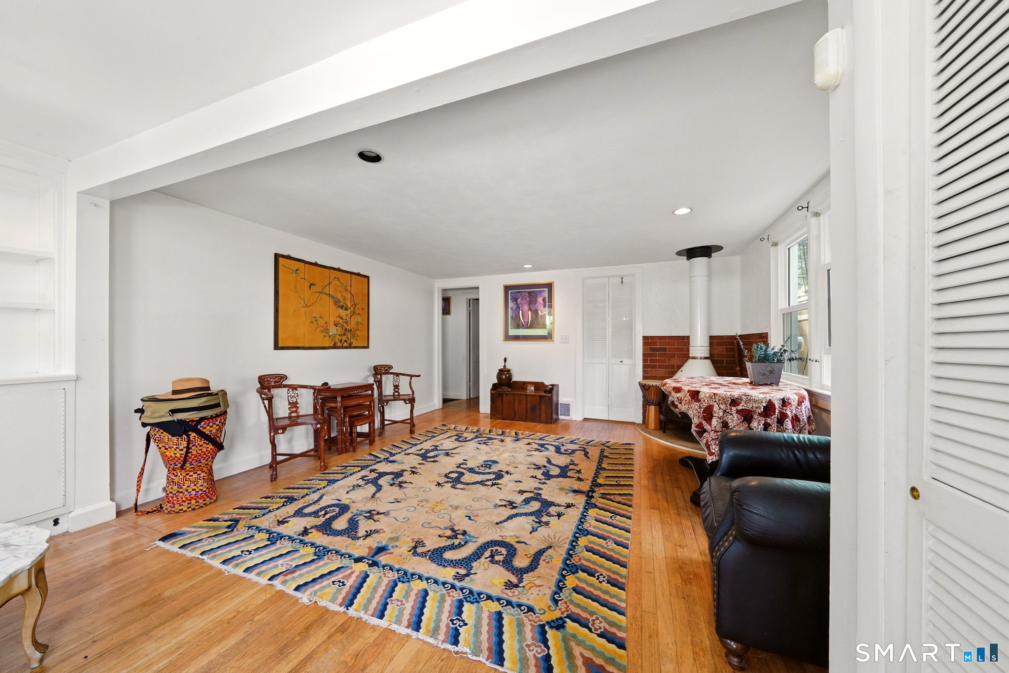 35 Holcomb Avenue Stamford CT 06906