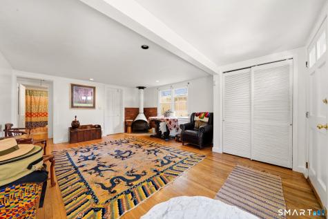 35 Holcomb Avenue Stamford CT 06906