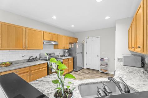 29 Primrose Lane Suffield CT 06078