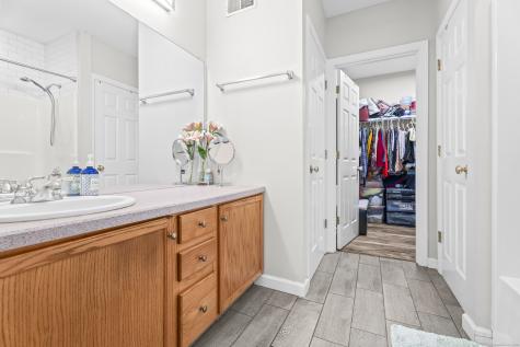 29 Primrose Lane Suffield CT 06078