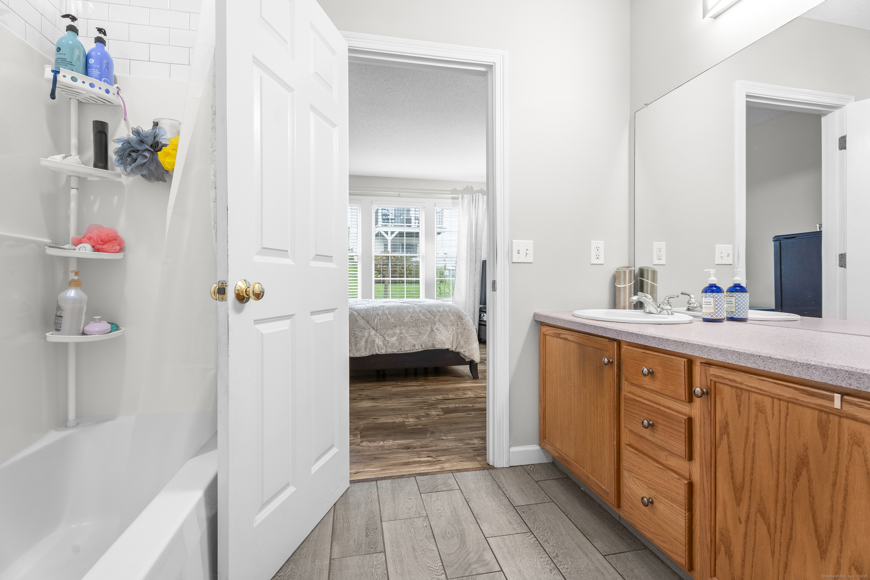 29 Primrose Lane Suffield CT 06078