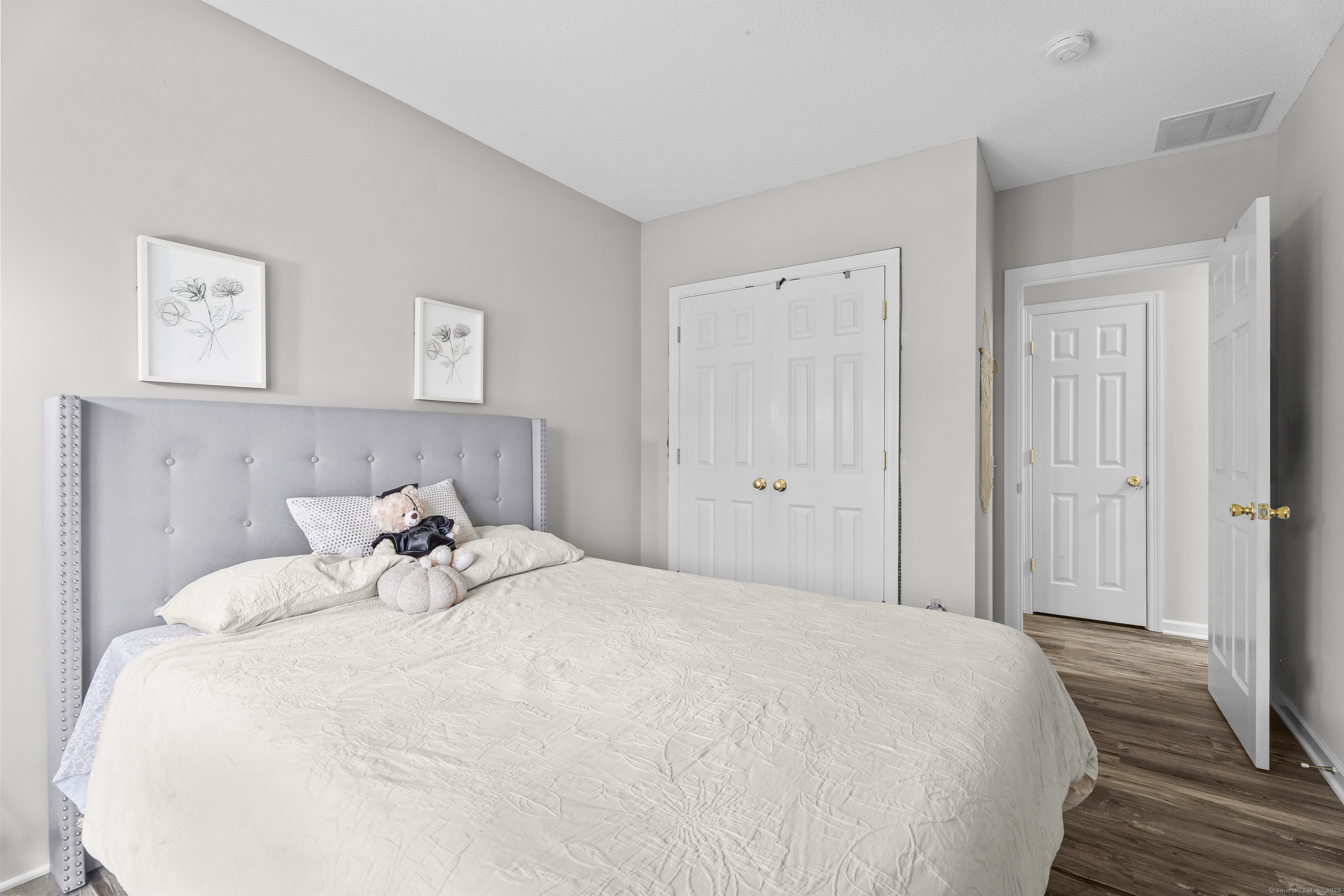 29 Primrose Lane Suffield CT 06078