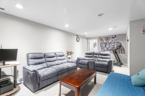 29 Primrose Lane Suffield CT 06078