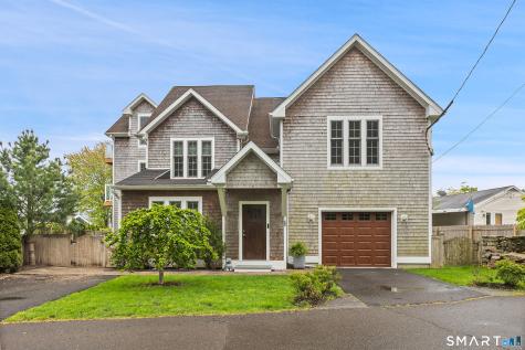25 Brocketts Point Road Branford CT 06405