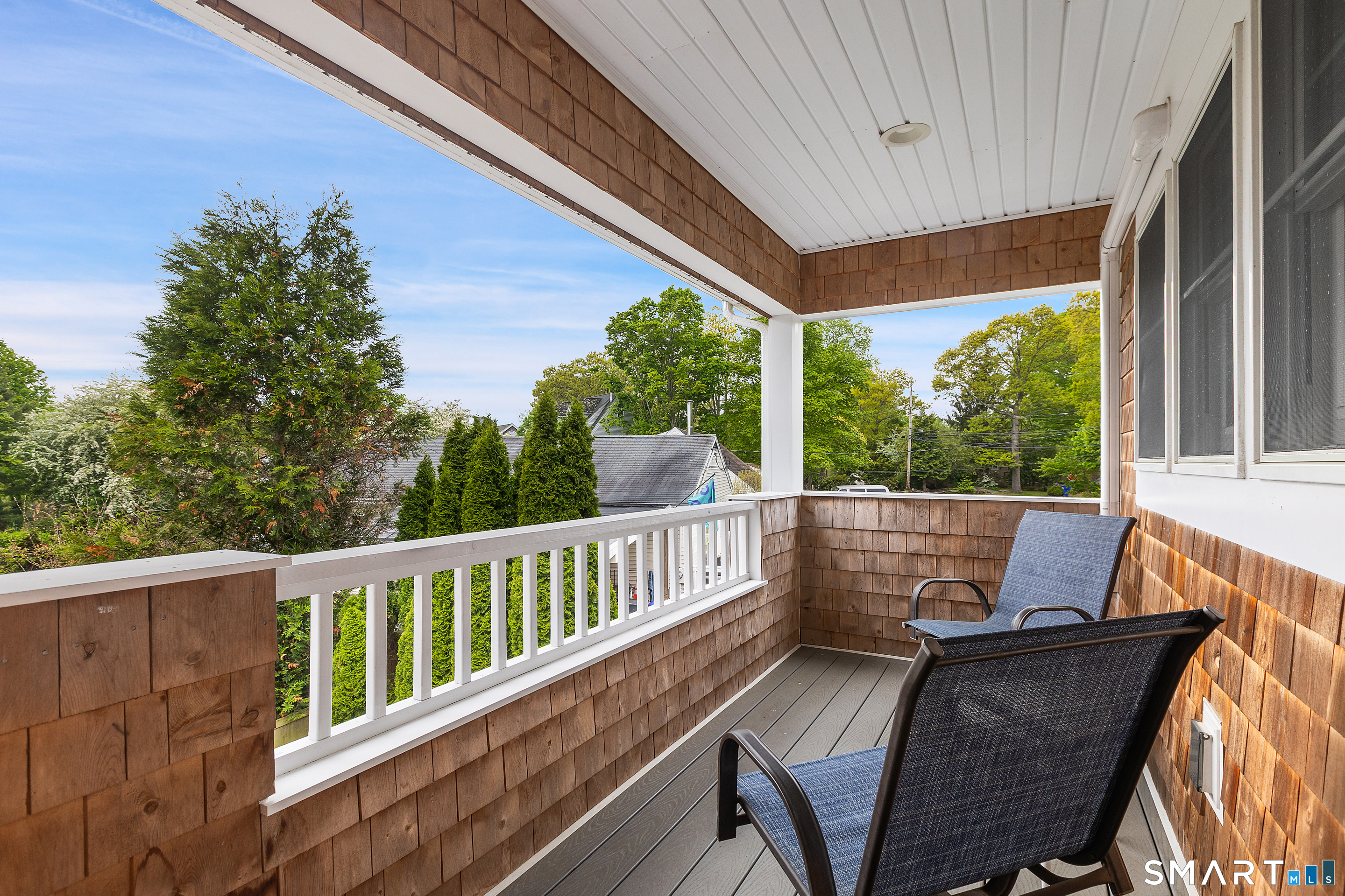 25 Brocketts Point Road Branford CT 06405