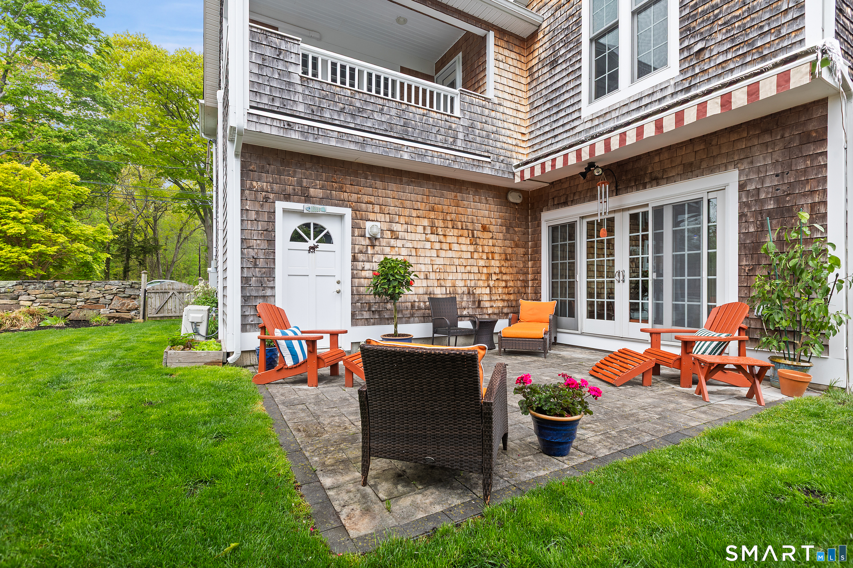 25 Brocketts Point Road Branford CT 06405