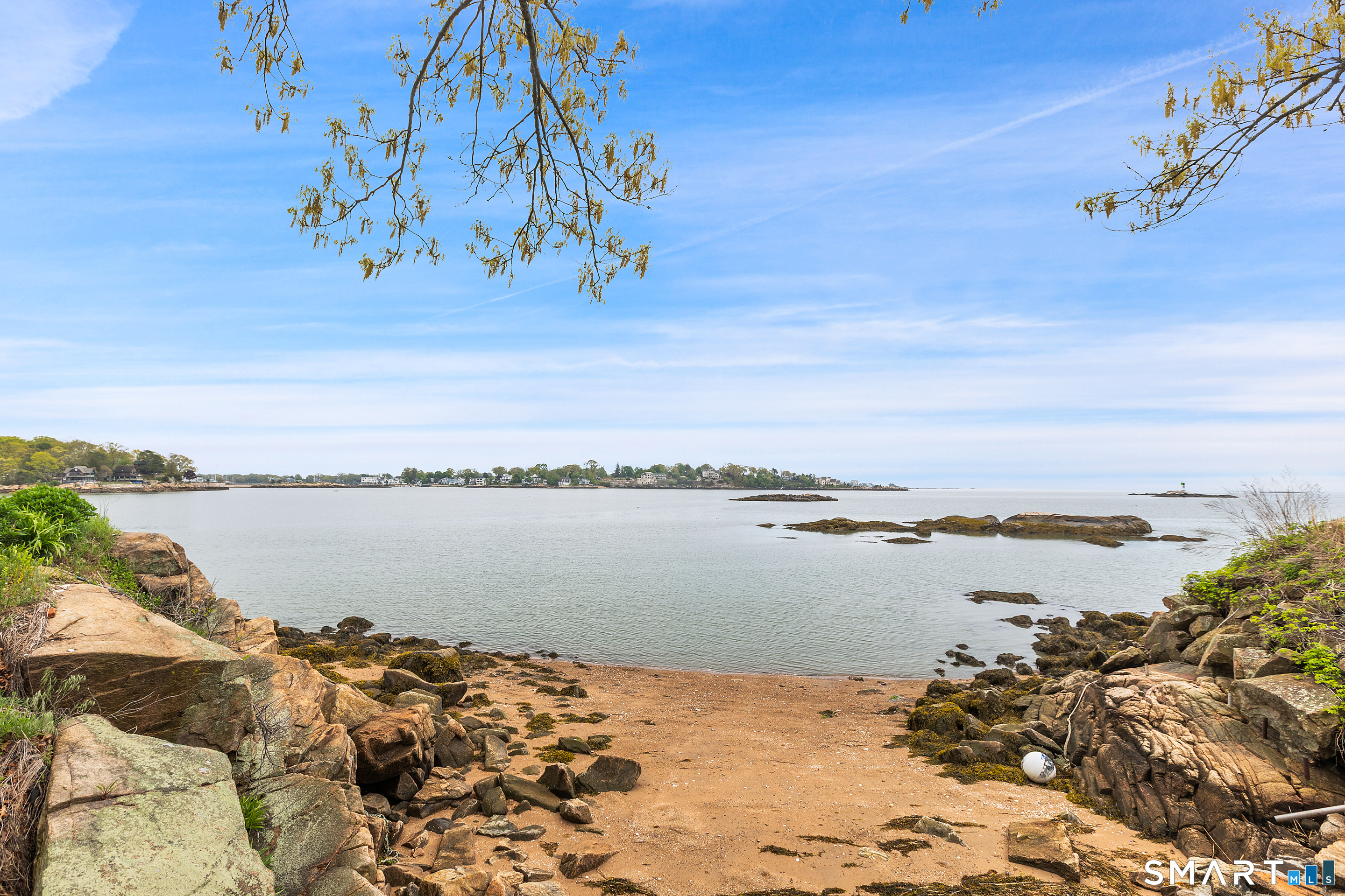 25 Brocketts Point Road Branford CT 06405