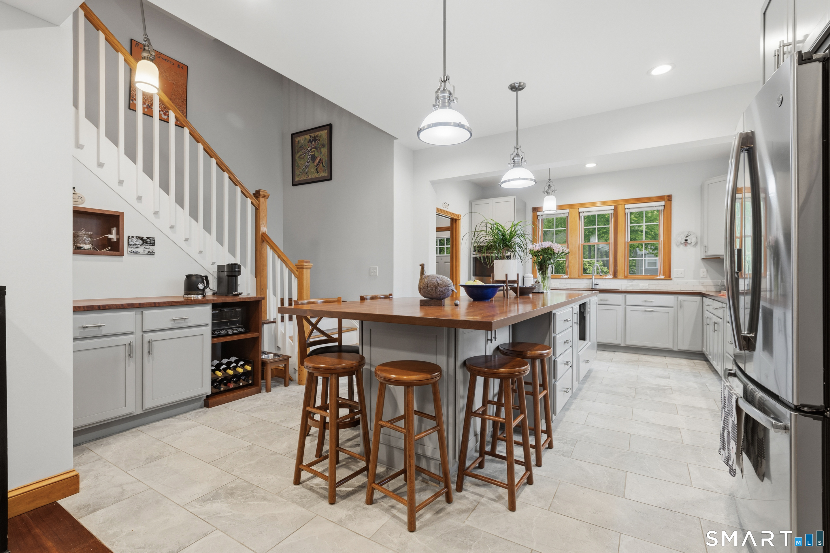 25 Brocketts Point Road Branford CT 06405
