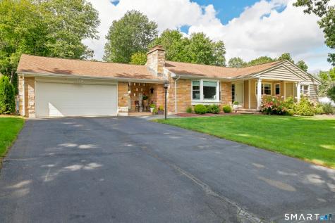 48 Maxine Road Bristol CT 06010