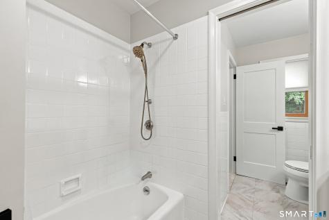 48 Maxine Road Bristol CT 06010