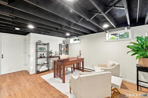 48 Maxine Road Bristol CT 06010