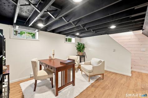 48 Maxine Road Bristol CT 06010