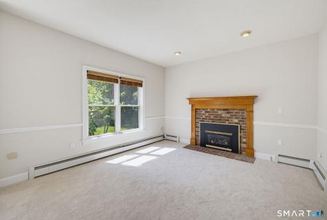 33 Deer Meadow Tolland CT 06084