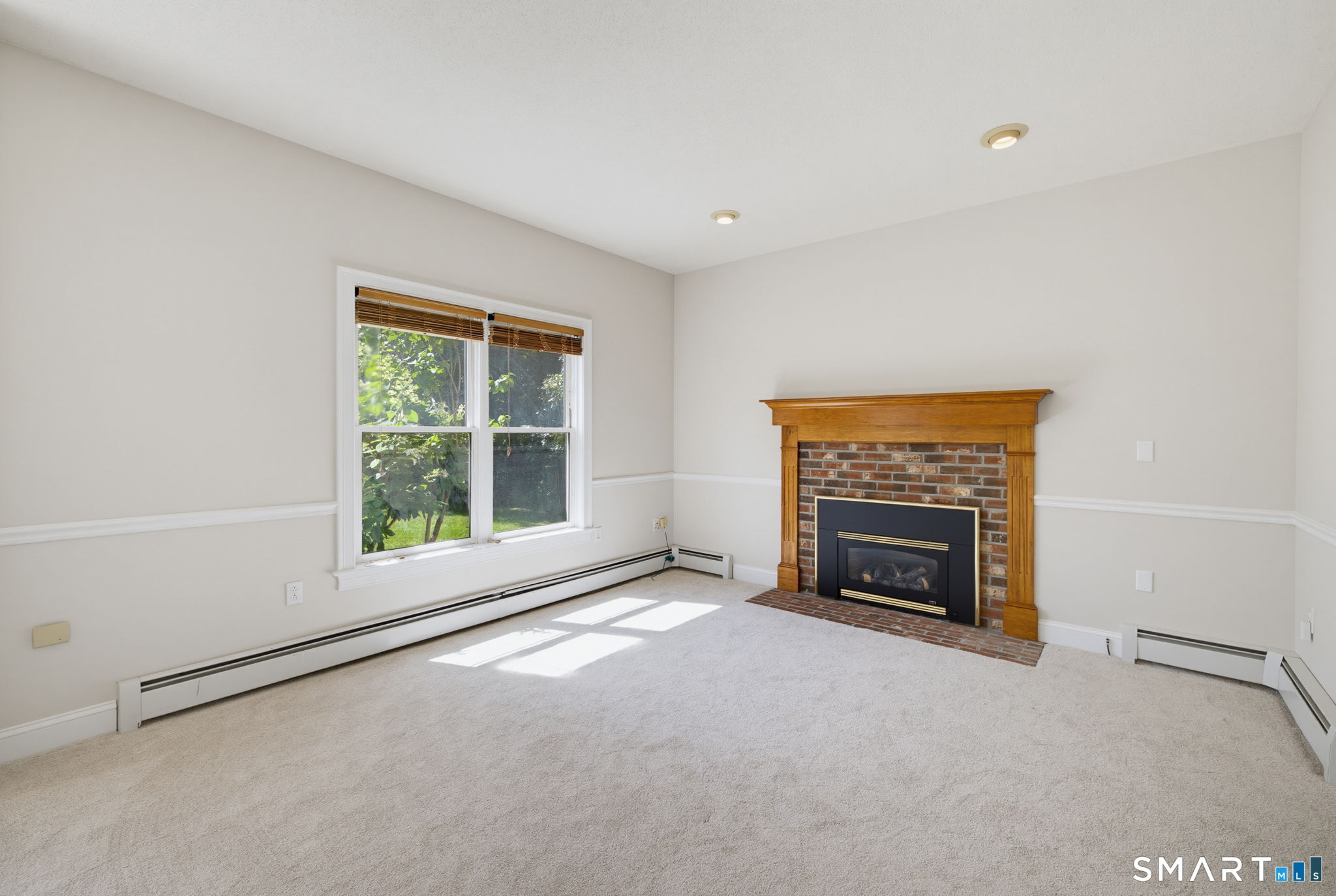 33 Deer Meadow Tolland CT 06084