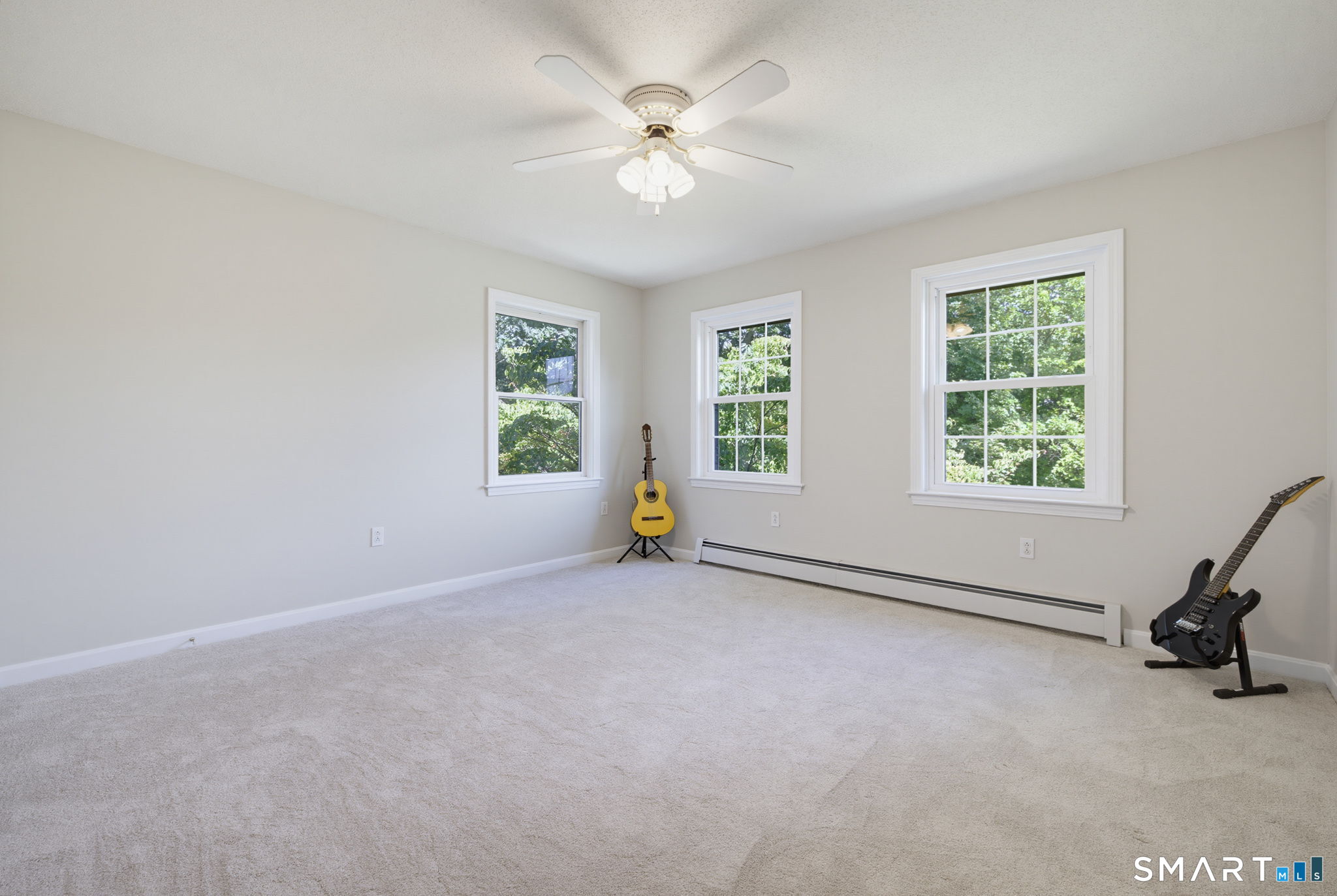 33 Deer Meadow Tolland CT 06084