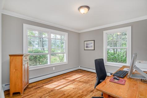 16 Rock Ridge Road Newtown CT 06470