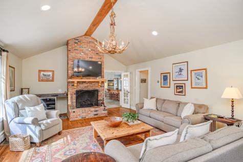 16 Rock Ridge Road Newtown CT 06470