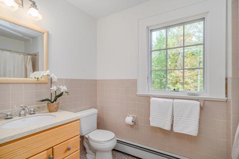 16 Rock Ridge Road Newtown CT 06470