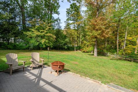 16 Rock Ridge Road Newtown CT 06470