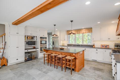 16 Rock Ridge Road Newtown CT 06470