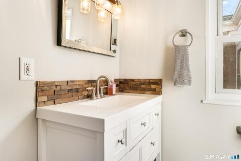 7 Sunbright South Drive Meriden CT 06450