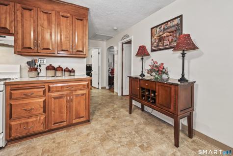 416 Tudor Street Waterbury CT 06704