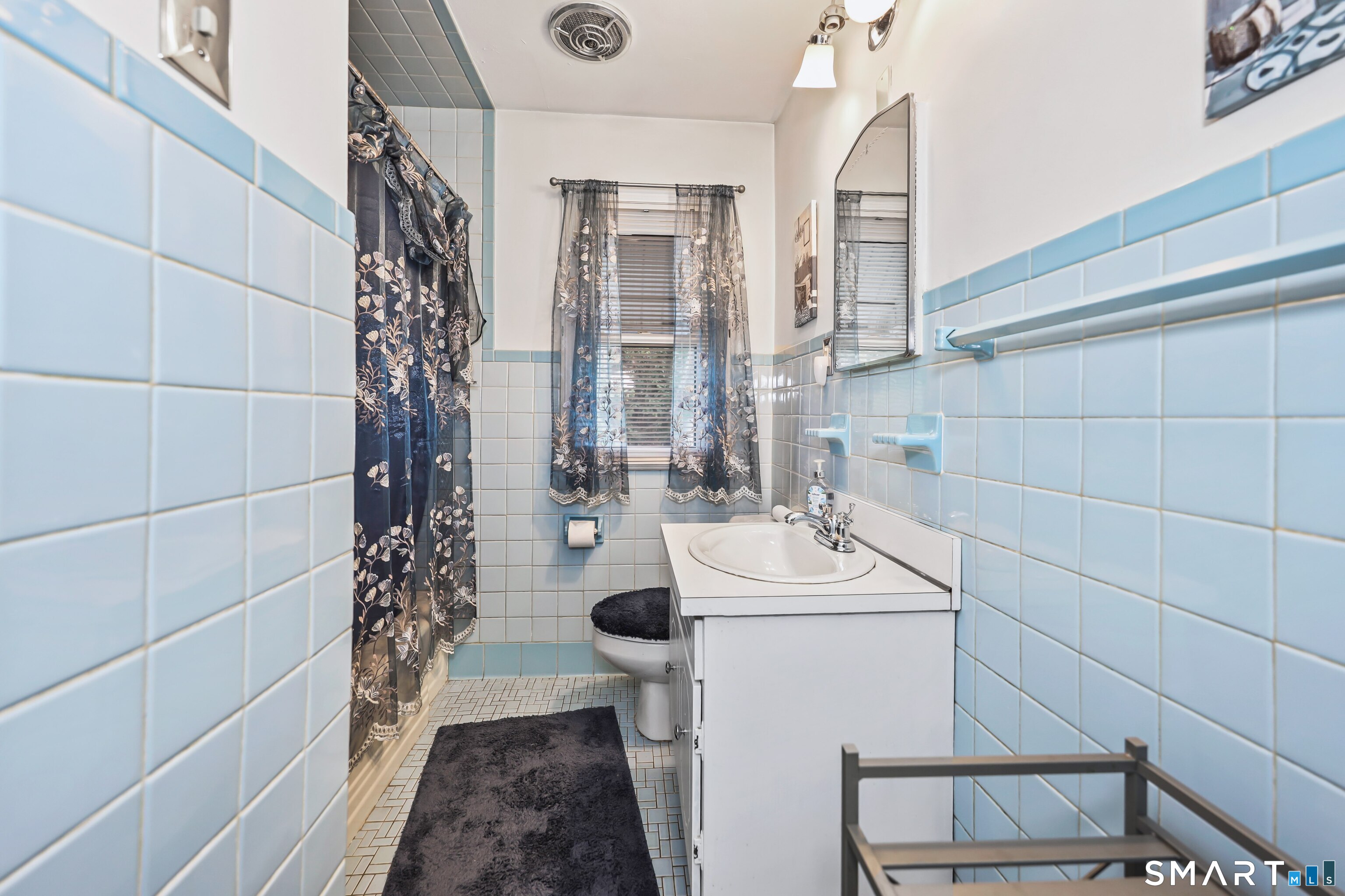 416 Tudor Street Waterbury CT 06704