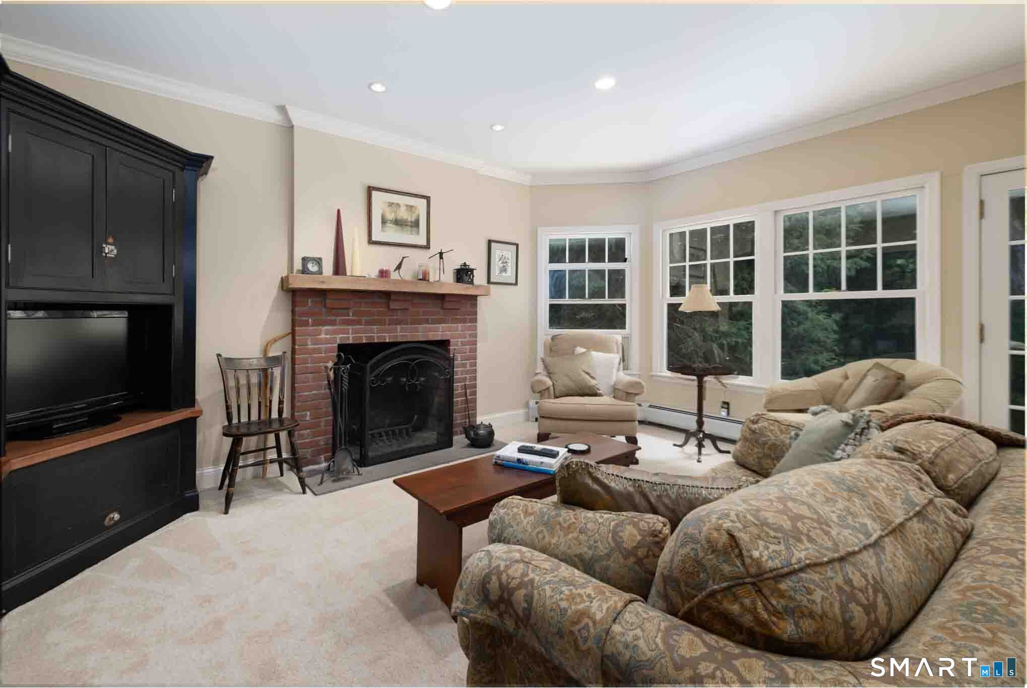 16 Barnes Hill Road Burlington CT 06013