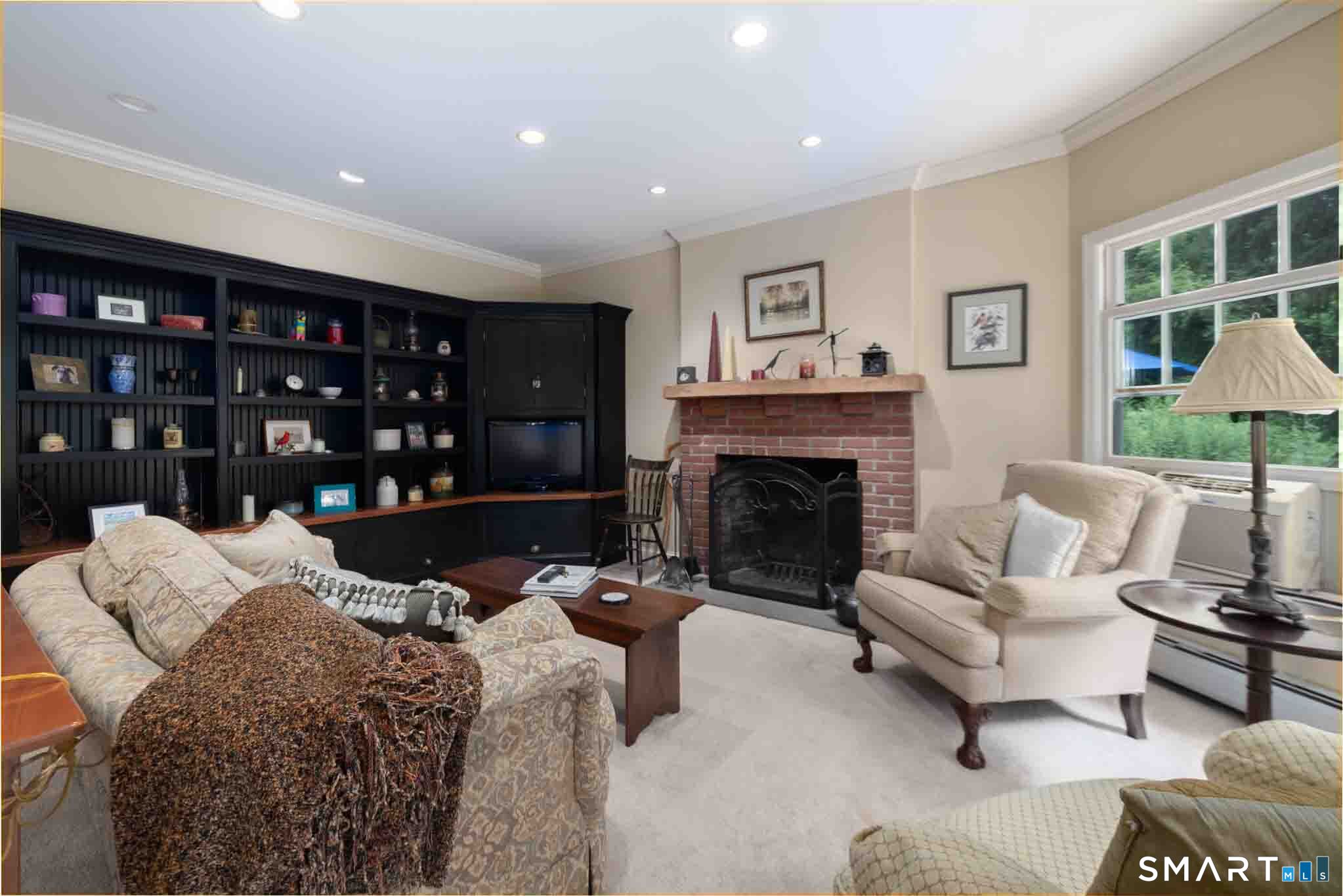 16 Barnes Hill Road Burlington CT 06013